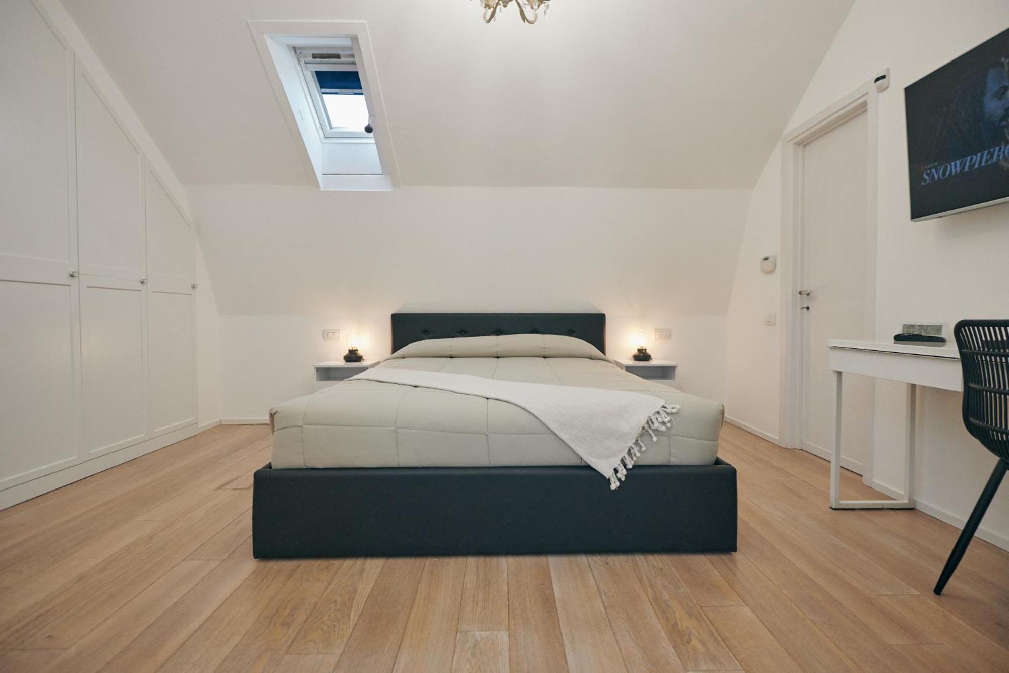 Sant'Andrea Penthouse By Montenapoleone Living ミラノ エクステリア 写真